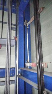 Bảo dưỡng thang máy nâng hàng kcn nhơn trạch 1 12 168x300 - Bảo dưỡng thang máy nâng hàng