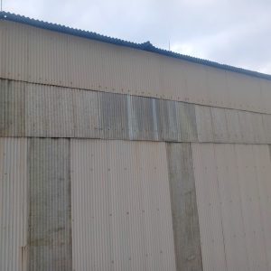 Sua chua mai ton nha xuong cac loai 6 300x300 - Sửa chữa mái tôn nhà xưởng các loại