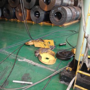 Thay the day cap sua chua cau 30 tan 2 300x300 - Thay thế dây cáp sửa chữa cẩu 30 tấn