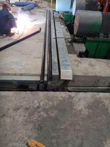 Lap dat ong nha xuong 1 225x300 - Lắp đặt ống nhà xưởng