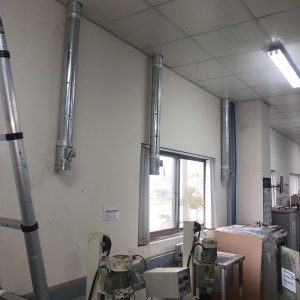 Lap dat va hoan thien ong hut gio 3 300x300 - Lắp đặt và hoàn thiện ống hút gió