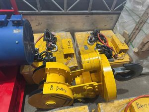 Sua chua cau truc 10 300x225 - Sửa chữa cẩu trục