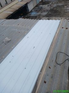 Lop mai ton nha xuong 5 225x300 - Lợp mái tôn nhà xưởng