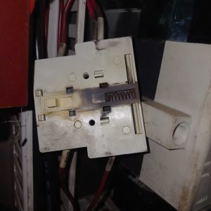 Thay bo thang cau 2 300x300 - Thay bộ thắng cẩu