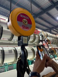 Thu tai cau truc 6 225x300 - Thử tải cẩu trục