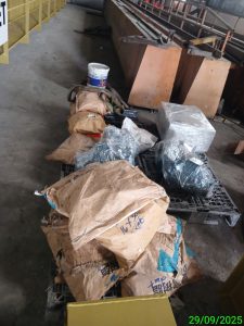 Giao hang 6 225x300 - Giao hàng