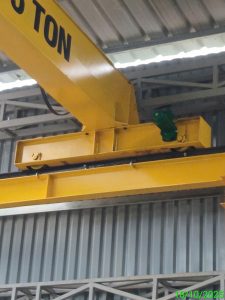 Lap dat cau truc 2 225x300 - Lắp đặt cẩu trục