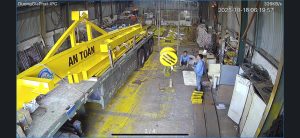 Son cau truc 2 300x138 - Sơn cẩu trục