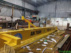 Son cau truc 5 300x225 - Sơn cẩu trục