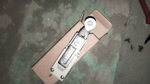 Sua chua thang may 3 300x168 - Sửa chữa thang m&aacute;y