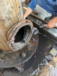 Ve sinh lo hoi 5 225x300 - Vệ sinh l&ograve; hơi