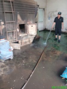 Ve sinh lo hoi 8 225x300 - Vệ sinh l&ograve; hơi