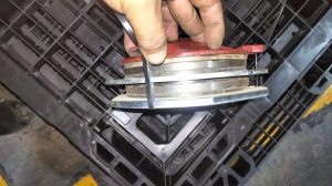 z7238260807704 bb15f1e21a3d3c9b9051cb5b1381ff6a 300x168 - Sửa chữa cẩu trục chuy&ecirc;n nghiệp