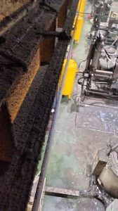 Ve sinh duong chay ray cau truc 1 168x300 - Thay moto cẩu trục 5 tấn