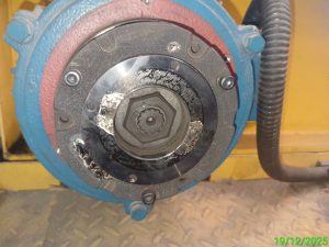 Bao duong cau truc 7 300x225 - Bảo dưỡng cẩu trục