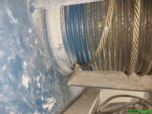 Sua chua cau truc 10 300x225 - Sửa chữa cẩu trục