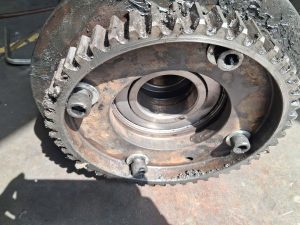 Sua chua cau truc 6 300x225 - Sửa chữa cẩu trục