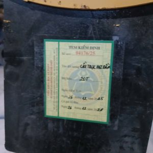 Kiem dinh cau 20 tan 3 300x300 - Kiểm định cẩu 20 tấn