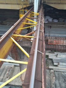 Gia co dam duong chay cau 1 225x300 - Gia cố dầm đường chạy cẩu