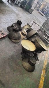 Lap bong den nha xuong 3 168x300 - Lắp b&oacute;ng đ&egrave;n nh&agrave; xưởng