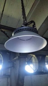 Lap bong den nha xuong 4 168x300 - Lắp b&oacute;ng đ&egrave;n nh&agrave; xưởng