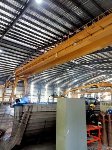 Sua chua cau truc nha xuong 3 225x300 - Sửa chữa cẩu trục nh&agrave; xưởng