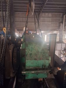 Can chinh hop so va banh xe 2 225x300 - Căn chỉnh hộp số v&agrave; b&aacute;nh xe