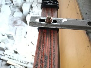 Thay the kep ray 4 300x225 - Thay thế kẹp ray