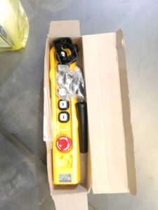 Sua chua bang dien cau truc 4 225x300 - Sửa chữa bảng điện cẩu trục