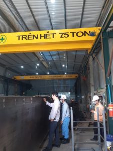 kiểm tra sản xuất cẩu 25 tấn 1 225x300 - kiểm tra sản xuất cẩu 25 tấn