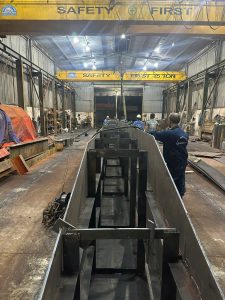 San xuat cau truc hoist 15 tan 2 225x300 - Sản xuất cẩu trục hoist 15 tấn